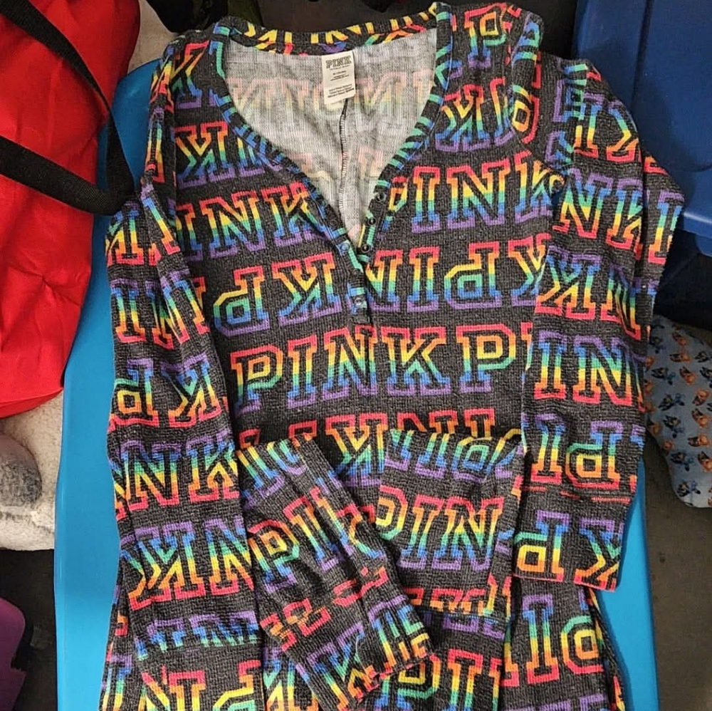 Pink onesie sz medium